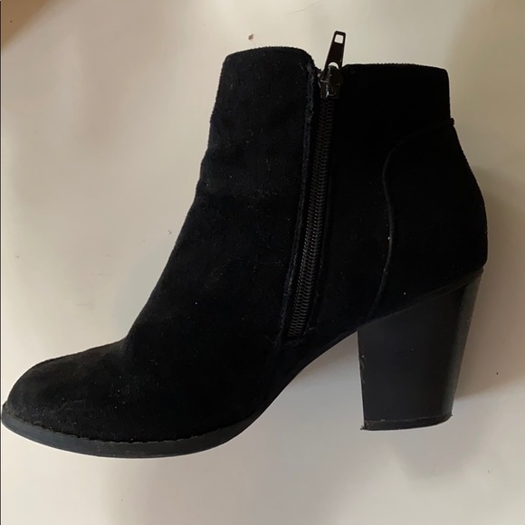 Black Heeled Booties - Picture 4 of 7